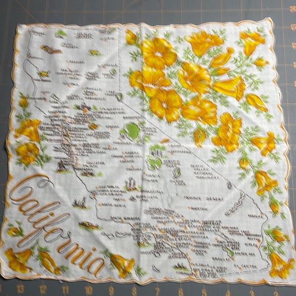 Vintage Souvenir Handkerchief - Picture 2 of 6